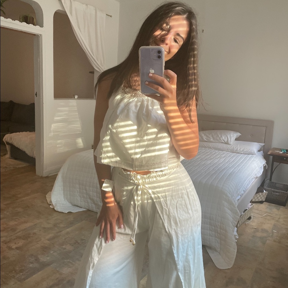 NEW W TAGS FREE PEOPLE Lainey set in ivory size small ⬜️◽️⬜️
